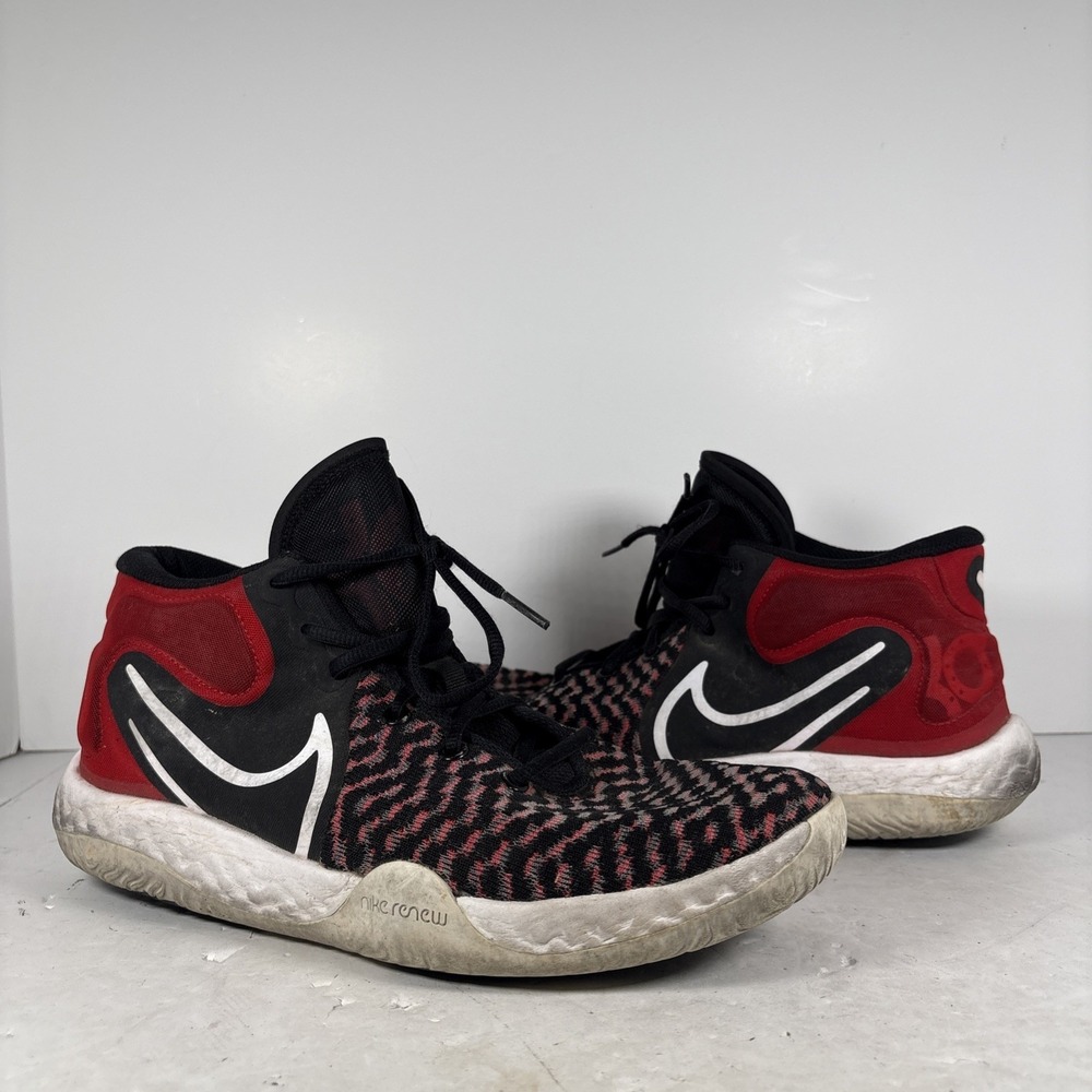 Size 9.5 Nike KD Trey 5 VIII Bred Sneakers CK2090-002